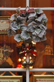 France, Bas Rhin (67) Strasbourg a Noel, decoration de Noel du restaurant et magasin de thé Au fond du Jardin