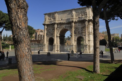 Italy, Lazio, Rome, historical center listed as World Heritage by UNESCO, the Roman Forum, Arch of Constantine (Arco di Costantino)