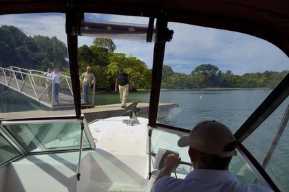 Panama, province de Chiriqui, Parc national marin du Golfe de Chiriqui, Isla Palenque, arrivée en bateau