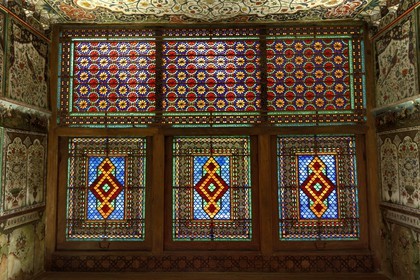 Azerbaïdjan, Sheki (Shaki), Palais des Khans de Shaki construit en 1797 par Muhammed Hasan Khan, chambre du Khan