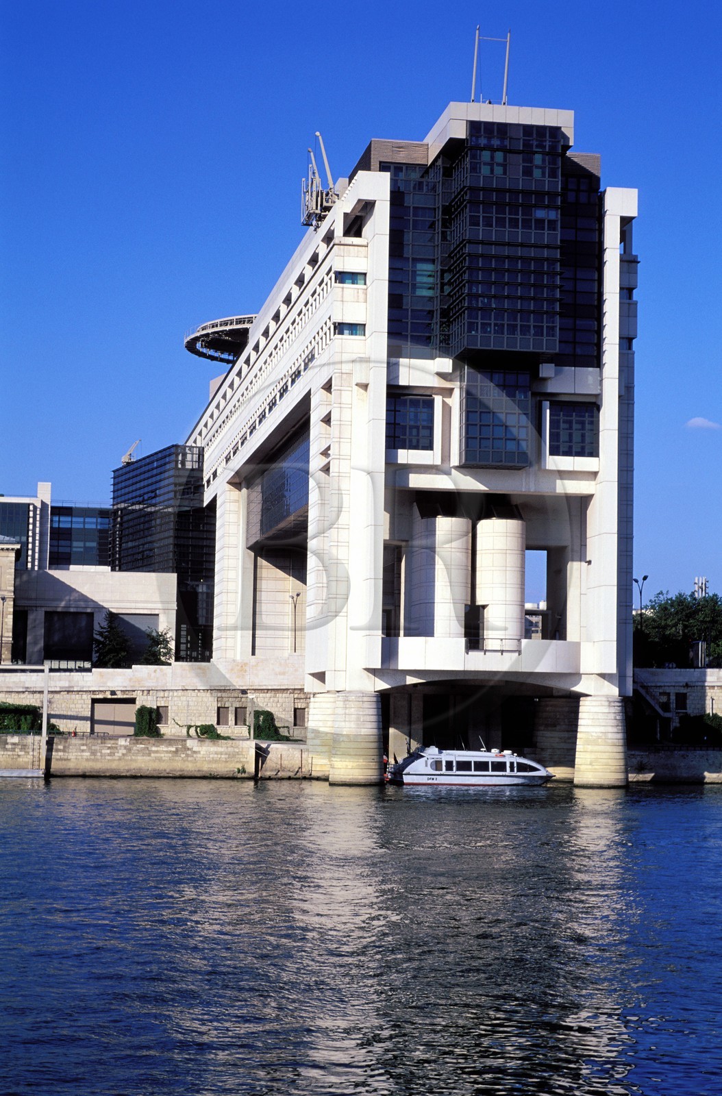 France, Paris (75), les rives de la Seine, classées Patrimoine Mondial de l'UNESCO, Bercy, Ministère de l'Economie et des Finances par les architectues Paul Chemetov et Borja Huidobro