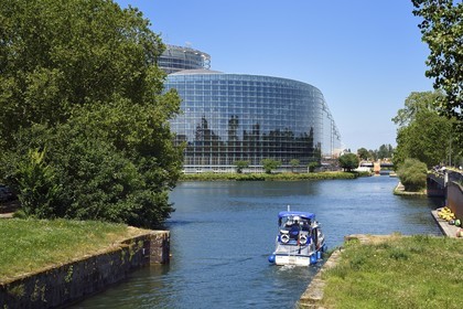 France, Bas Rhin, Strasbourg, European district, the European Parliament along the Ill river and the Marne-Rhine canal