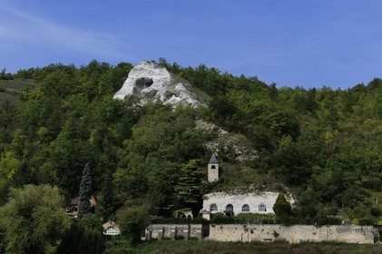 France, Val-d'Oise, French Vexin Natural Park, Haute-Isle, the only church of Ile-de-France (and one of the few in the country, five in France) to be fully excavated in a cliff