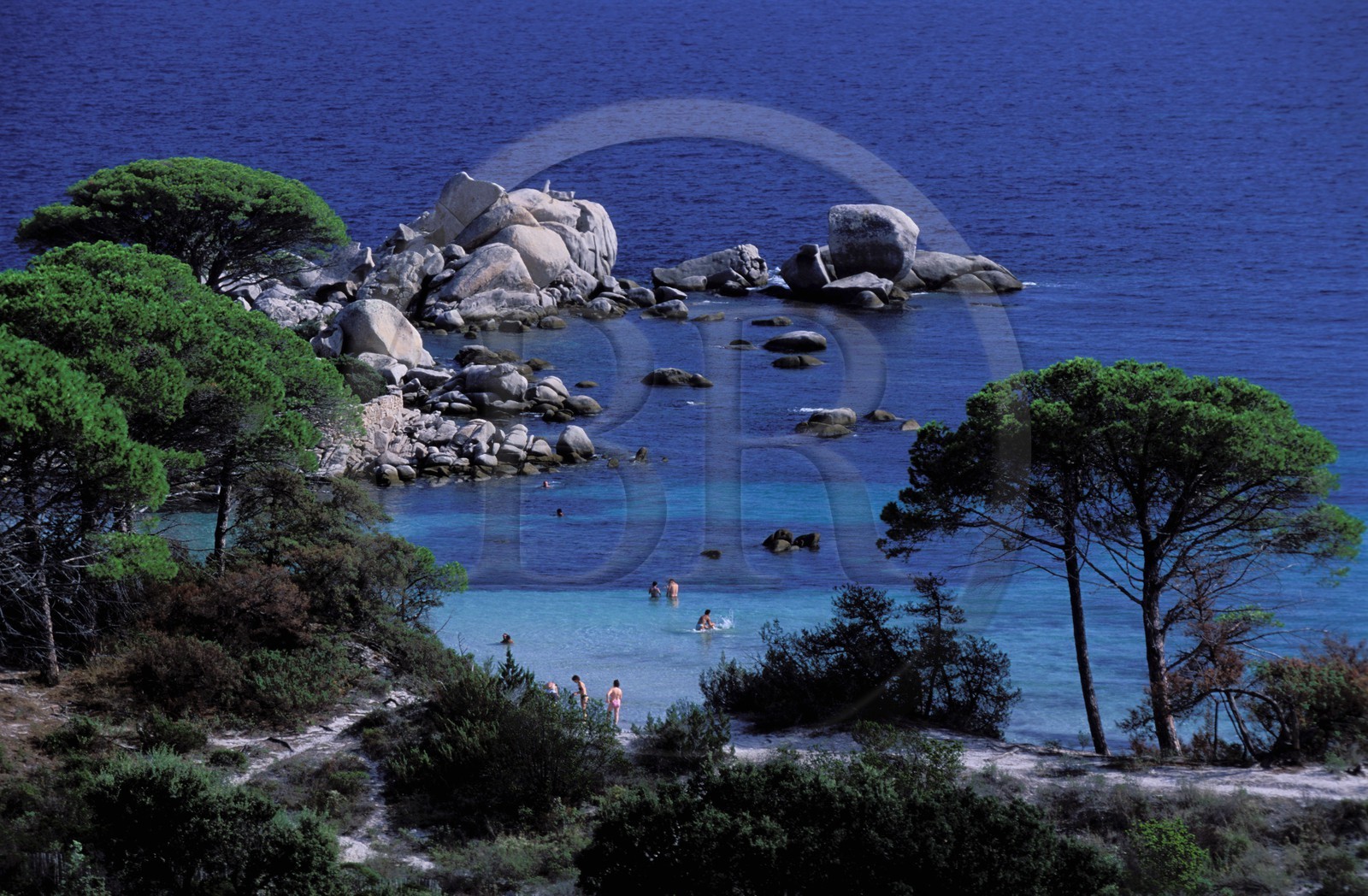 France, Corse-du-Sud (2A), plage de Palombaggia au sud de Porto-Vecchio
