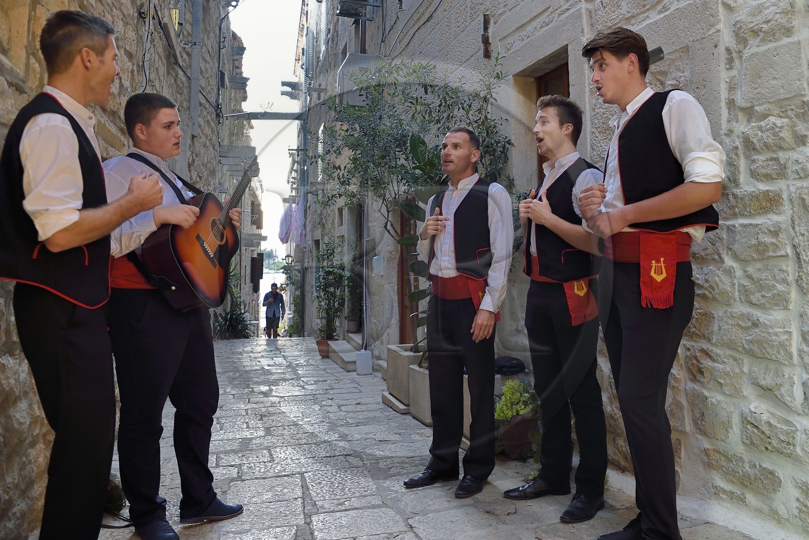 Croatie, Dalmatie, cote dalmate, Ile de Korcula, ville de Korcula, chanteurs de rue, le Klapa Ivo Lozica