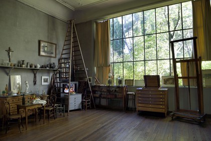 France, Bouches du Rhone, Aix en Provence, Paul Cezanne's Workshop (Atelier de Cezanne) on the Lauves’ hill with the furniture and accessories he used, compulsory mention