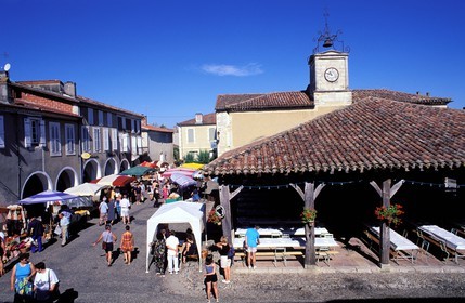 France, Gers, Saint Clar de Lomagne, covered market