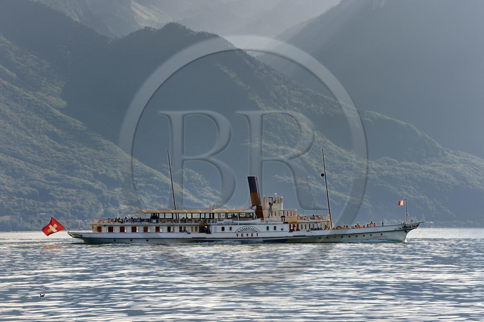 Suisse, Canton de Vaud, Montreux, le bateau à roues à aubes Vevey (1907) de la Compagnie générale de navigation sur le lac Léman (CGN)