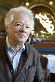 France, Paris, gare de Lyon (train station), restaurant Le Train bleu, Gilles Pudlowski