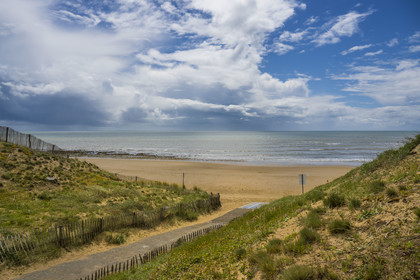 France, Vendée (85), Longeville-sur-Mer, la plage du Bouil