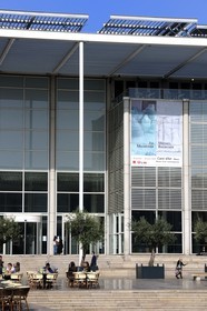 France, Gard, Nimes, Le Carre d'Art by architect Norman Forster, Multimedia Library and Contemporary Art Centre