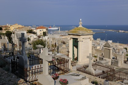 France, Herault, Sete, Paul Valery Maritime Cemetery and the port in the back