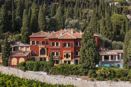 France, Alpes-Maritimes (06), Menton, Domaine des Colombieres, la villa (vue aérienne)