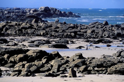France, Finistère (29), Brignogan-Plages, marée basse à la plage de Ménéham