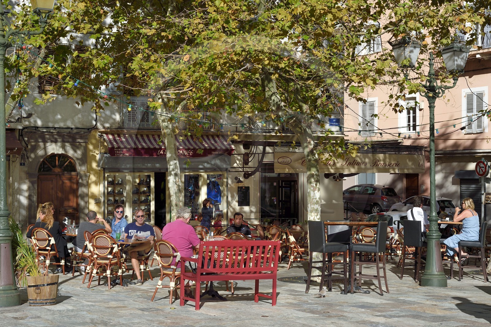 France, Haute-Corse (2B), Bastia, café sur la place du Marché France, Haute-Corse (2B), Bastia, café sur la place du Marché
