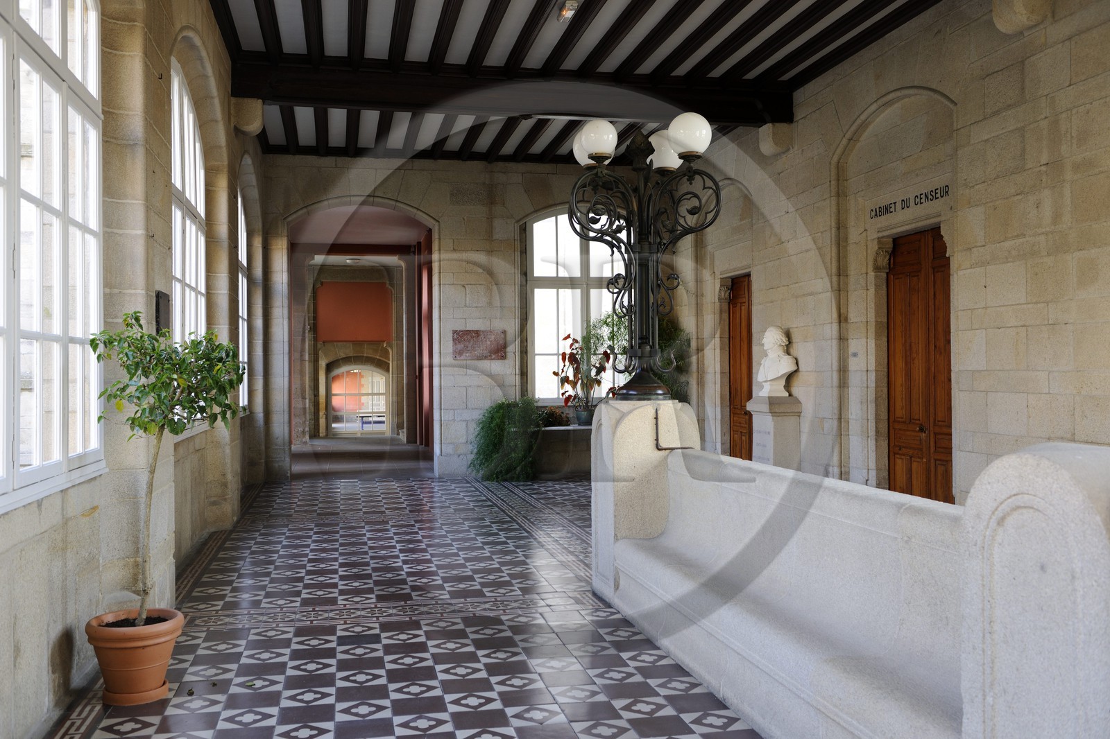 France, Finistère (29), Quimper, lycée de la Tour-d'Auvergne ancien collège jésuite France, Finistère (29), Quimper, lycée de la Tour-d'Auvergne ancien collège jésuite