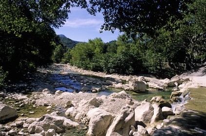 France, Drôme, Ouveze valley towards Buis les Baronnies