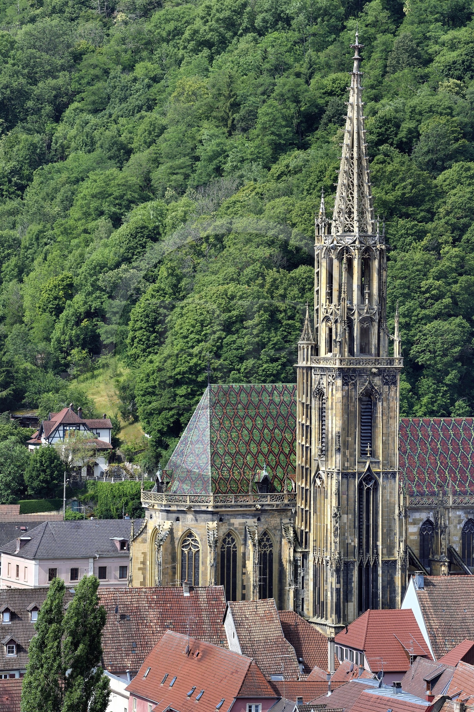 France, Haut-Rhin (68), Route des vins d'Alsace, Thann, la collégiale Saint-Thiebaut du XIVème siècle