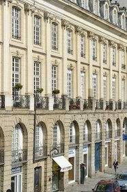 France, Ille-et-Vilaine (35), Rennes, immeubles bordant la place du Parlement de Bretagne