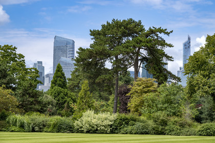 France, Paris, the buildings of La Défense from the Bois de Boulogne