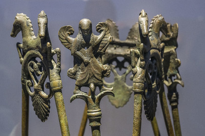 France, Gard, Nimes, Romanity museum (Musée de la Romanite), Etruscan tripod from the site of the Tour de Castellas Marseillan Plage in Hérault, bronze (6th-5th century BC)(temporary exhibition)