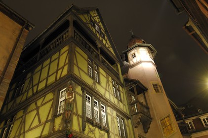 France, Haut Rhin (68), Colmar, la Maison Pfister a Noel