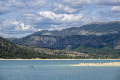France, Var (83), Parc Naturel Régional du Verdon, Les-Salles-sur-Verdon, lac de Sainte Croix