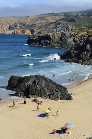 Portugal, région de Lisbonne, Cascais, petite plage sauvage de Abano au nord de la plage de Guincho sur la côte d'Estoril