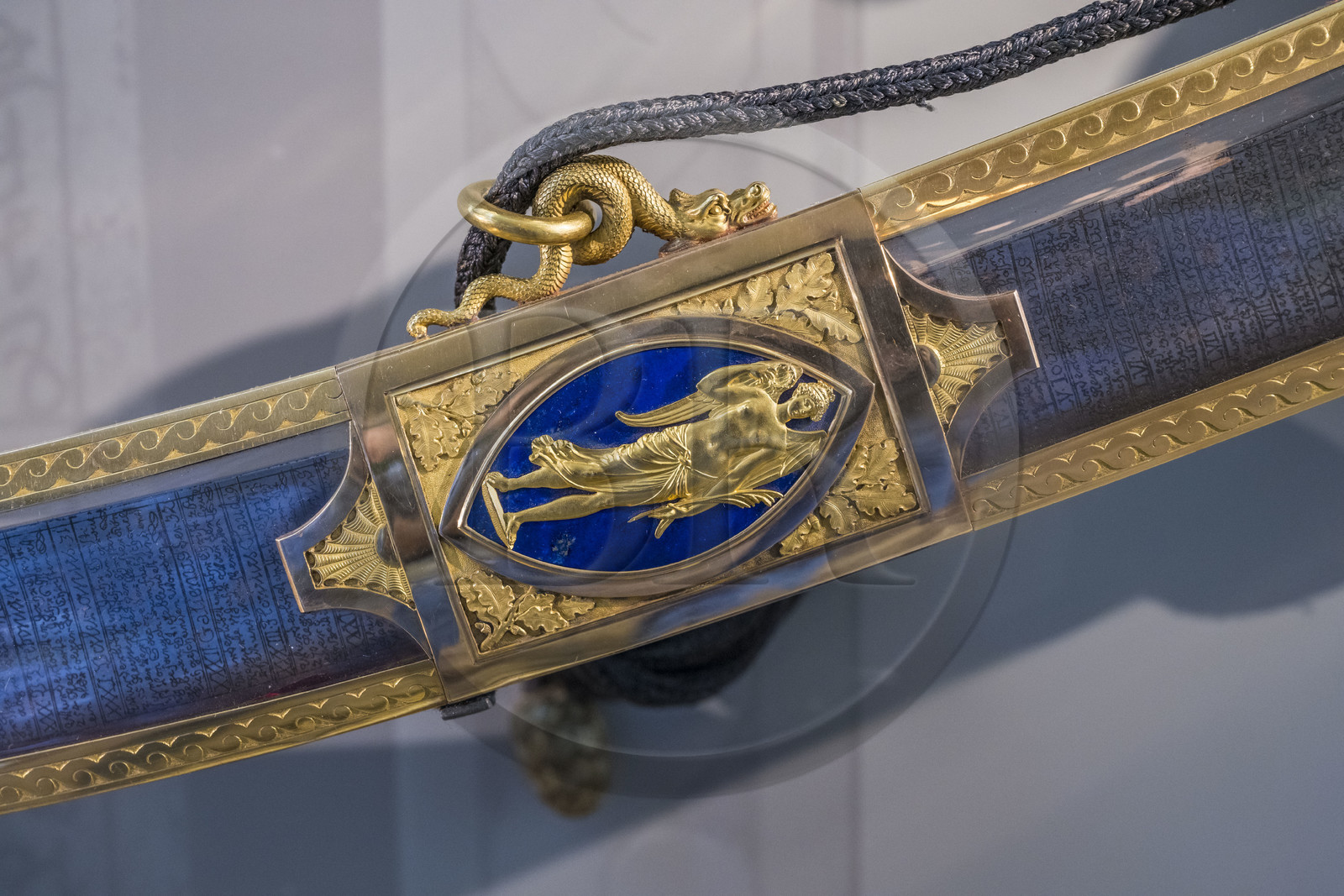France, Seine-et-Marne (77), Fontainebleau, chateau de Fontainebleau, classé Patrimoine Mondial par l'UNESCO, Musée Napoléon Ier, détail du sabre dit des empereurs