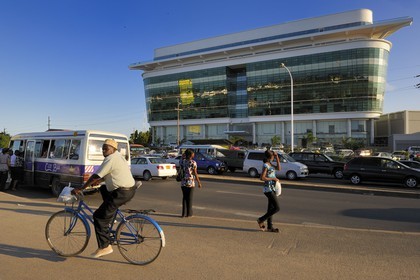 Tanzanie, Dar es-Salaam, le Zain Building sur Bagaloyo road