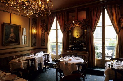 France, Paris (75), cour de l'Ancienne Comédie, restaurant Le Procope, le plus vieux restaurant de Paris ouvert en 1686