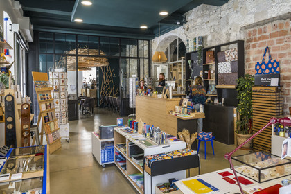 France, Vaucluse (84), Avignon, CQFD Créations éthiQues Franco Décalées, design, fabrication et savoir-faire français