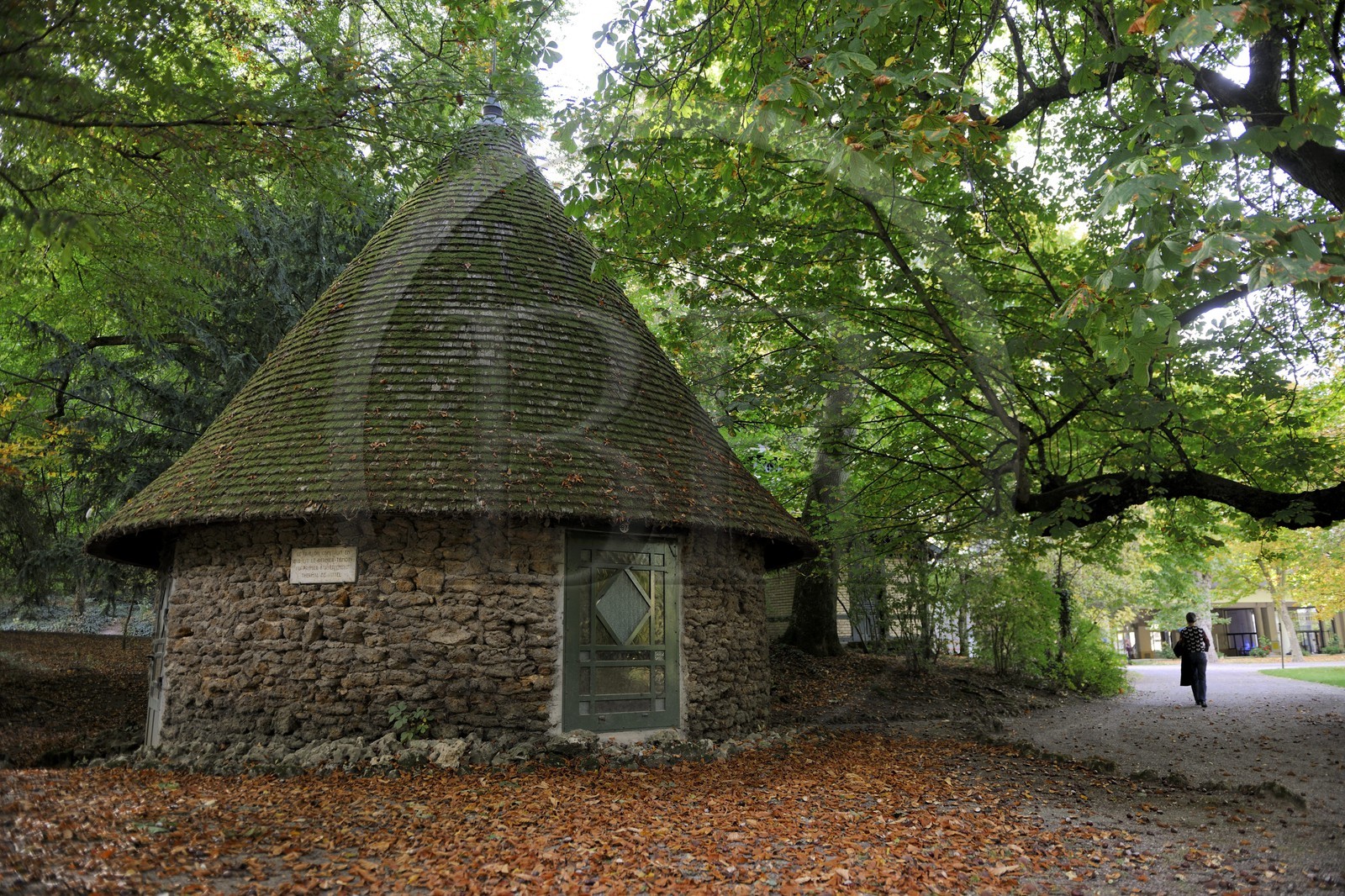 France, Vosges (88), Parc de la station thermale de Vittel, pavillon des demoiselles qui est l'un des derniers témoins des premiers batiments