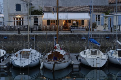 France, Charente-Maritime (17), ile de Ré, port de Saint-Martin-de-Ré