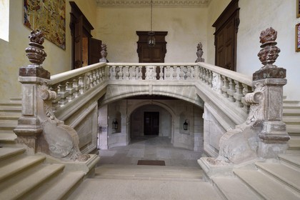 France, Dordogne, Périgord Noir, Hautefort castle, main staircase