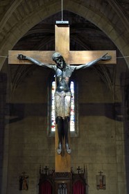 France, Cantal (15), Saint-Flour, cathédrale Saint-Pierre, le Christ noir en bois de noyer peint aussi appelé Beau Dieu noir daté entre le XIe et le XIIIe siècle