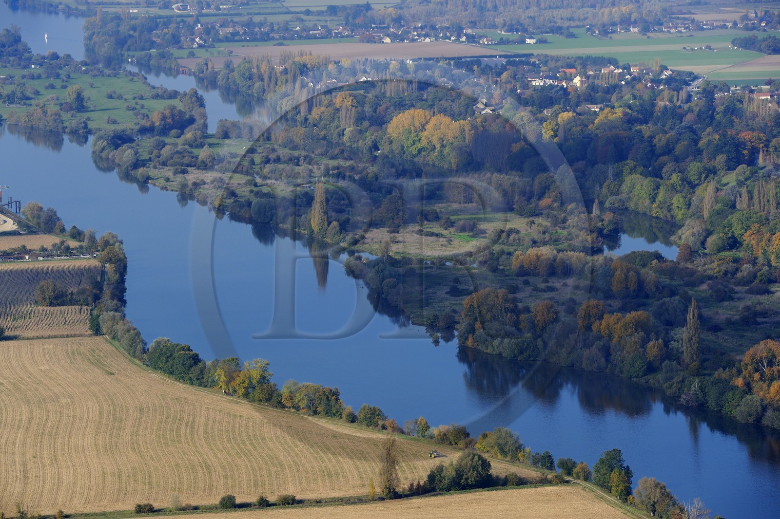 France, Eure (27), la Seine en aval de Vernon (vue aérienne)