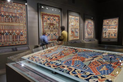 Norway, Oslo, Kunstindustrimuseet (Applied Arts Museum), Baldishol tapestry around 1200