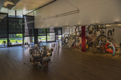 Switzerland, Basel, Tinguely Museum, Big Meta-Maxi-Maxi-Utopia (1987) by Jean Tinguely and Méta-Harmonie entitled Klamauk (1979) in the forground