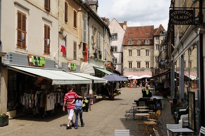 France, Côte d'Or (21), Semur-en-Auxois, rue Buffon