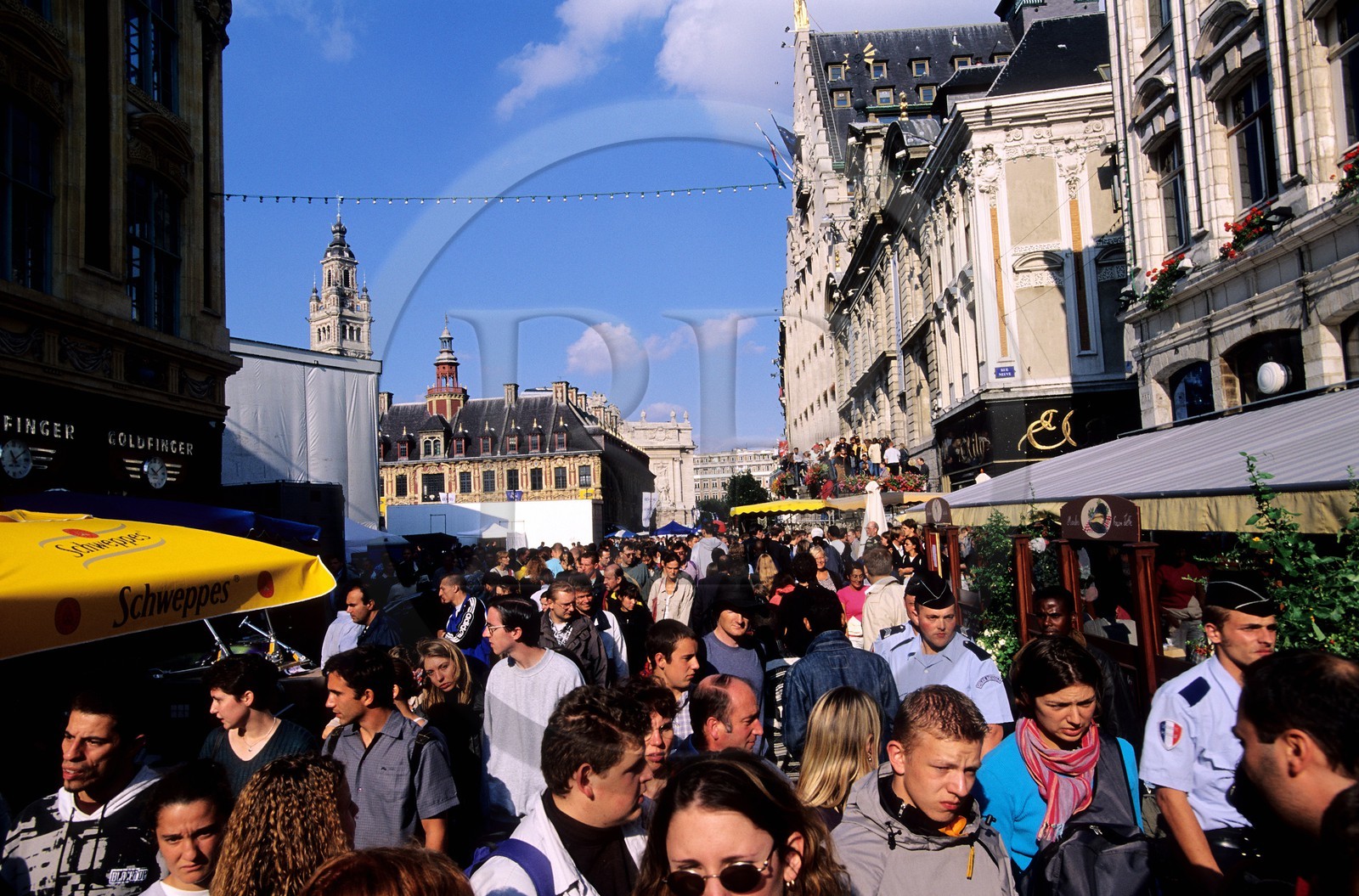 France, Nord (59) Lille, la foule se presse dans la rue Rihour à l' occasion de la Braderie de Lille
