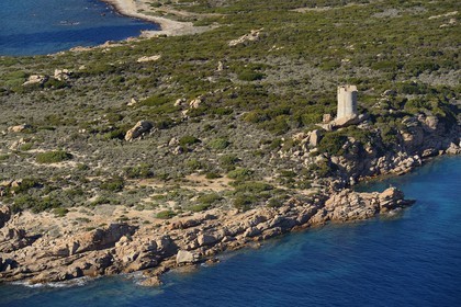 France, Corse-du-Sud (2A), Monacia-d'Aullène, tour genoise d'Olmeto (vue aérienne)