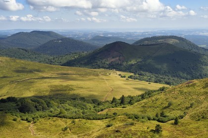 France, Puy de Dome, Parc Naturel Régional des Volcans d'Auvergne (regional nature park of Auvergne volcanoes), Chaine des Puys listed as World heritage by UNESCO,