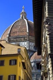 Italy, Tuscany, Florence, listed as World Heritage by UNESCO, the Santa Maria del Fiore cathedral in the perspective of the Via de Tedaldi