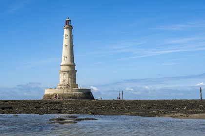 France, Gironde, Verdon sur Mer, rocky plateau of Cordouan at low tide, lighthouse of Cordouan, listed as World Heritage by UNESCO