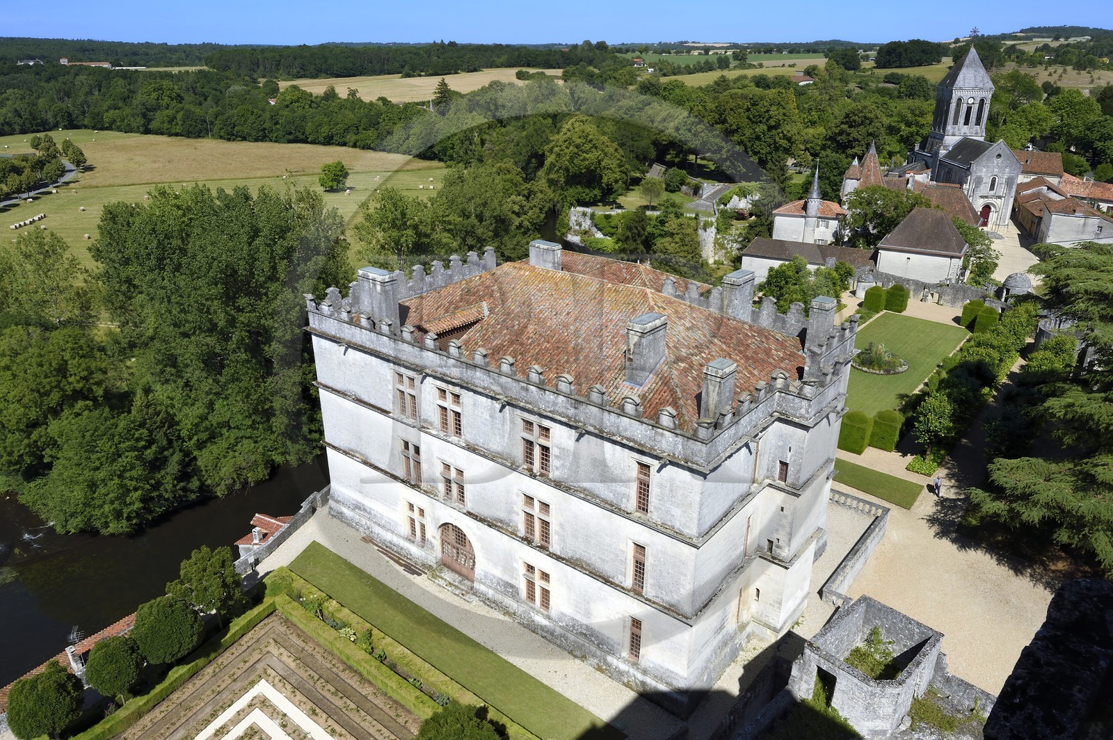 France, Dordogne (24), Périgord Vert, Bourdeilles, chateau de Bourdeilles, le chateau du XVe siècle dit Pavillon Renaissance