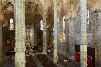 Portugal, Lisbonne, Bélem, Monastere des Hiéronymites (Mosteiro dos Jerónimos), classé Patrimoine Mondial de l'UNESCO, église Santa Maria, la décoration des piliers et de la voute sont de Joao de Castilho dans le pure style manuélin