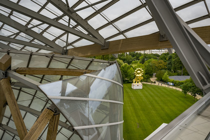 France, Paris, Bois de Boulogne, a sculpture The Flower parent and the child by the artist Takashi Murakami in collaboration with Louis Vuitton at the Jardin d’acclimatation