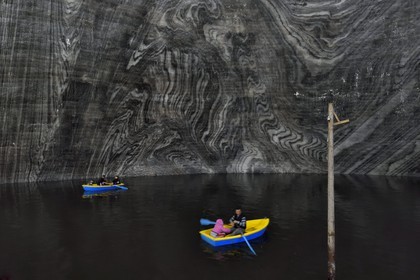 Romania, Transylvania, Cluj region, Turda, former Turda salt mine whose exploitation began in Roman times transformed into a leisure center and health, the underground lake