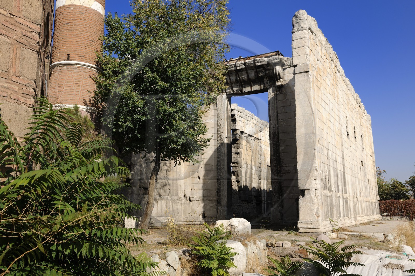 Turquie, Anatolie centrale, Ankara, Monumentum Ancyranum, le temple d'Auguste et de Rome